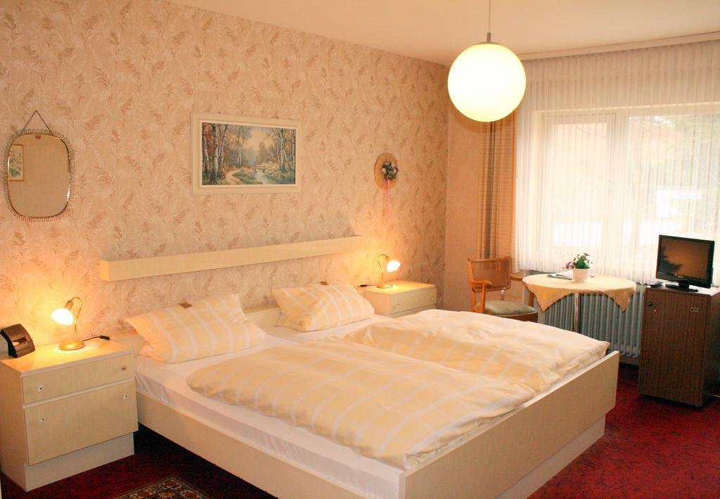 Hotel Haus Hellhohl Garni Brilon Room photo